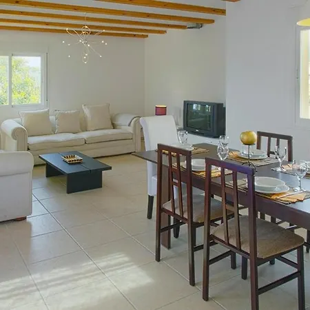 Lurie 6 Apartman Jalón